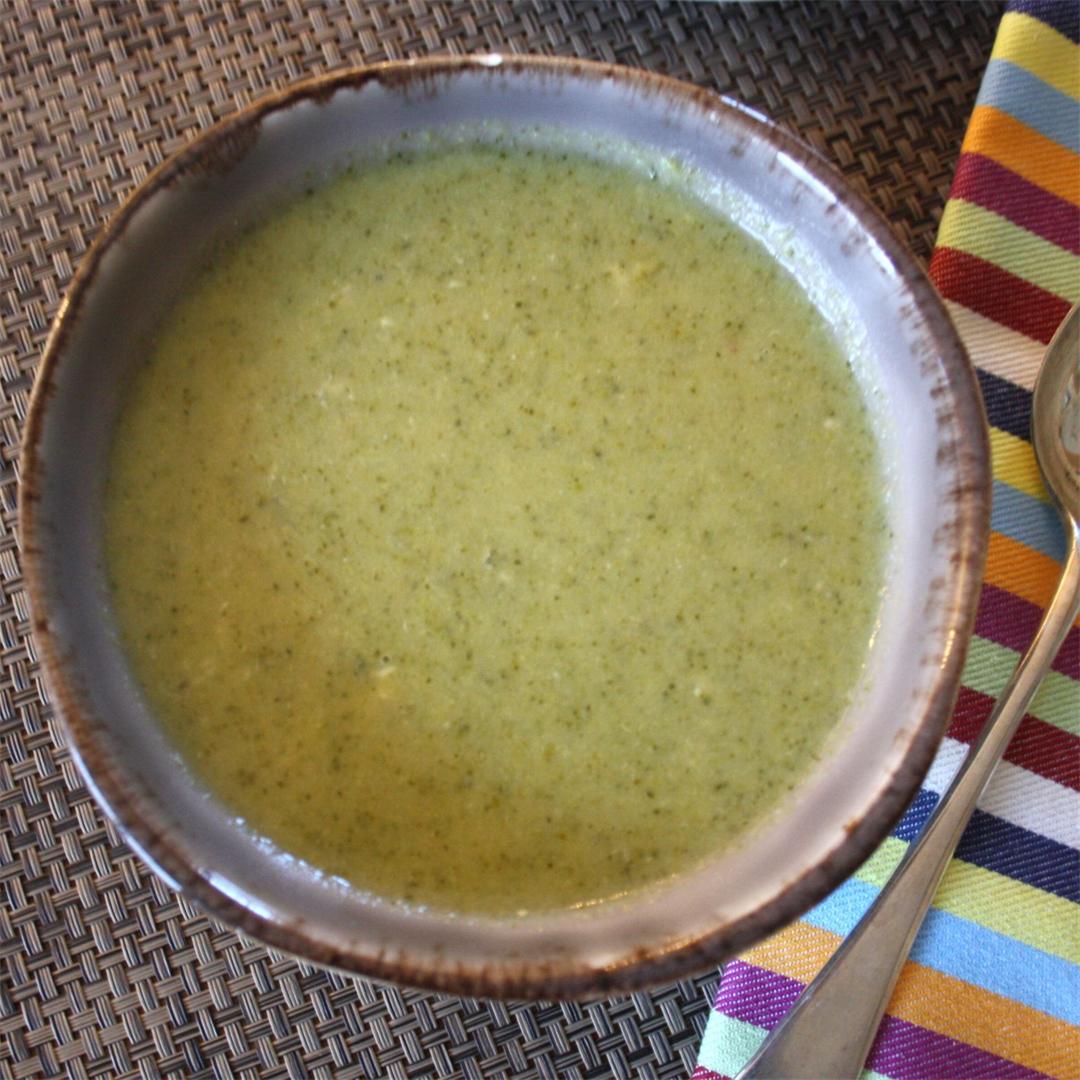 Broccoli Stilton Soup with 3 Ingredients