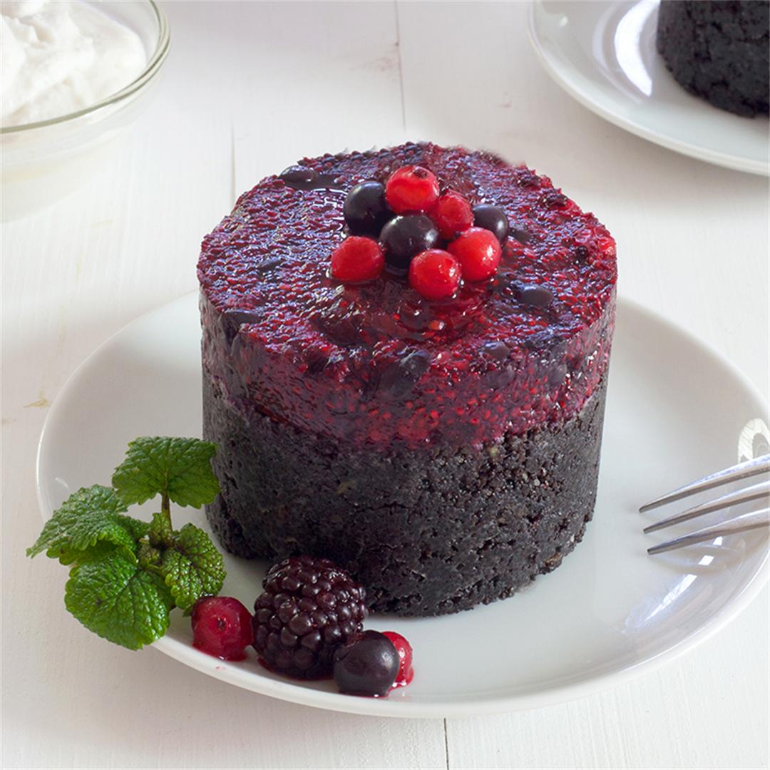 Poppy seed cake with wild berries and coconut cream
