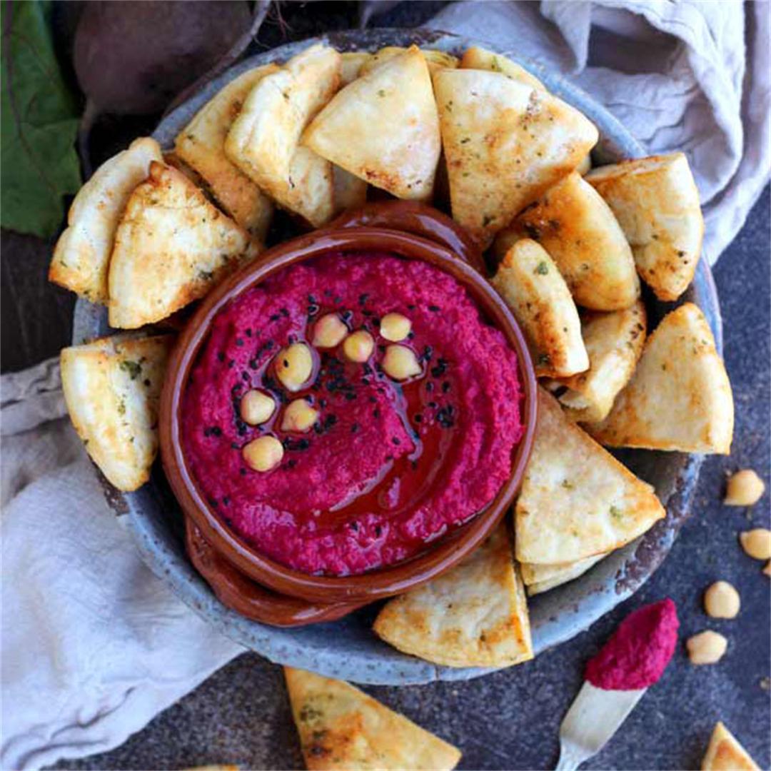 Roasted Beetroot Hummus with Pita Chips