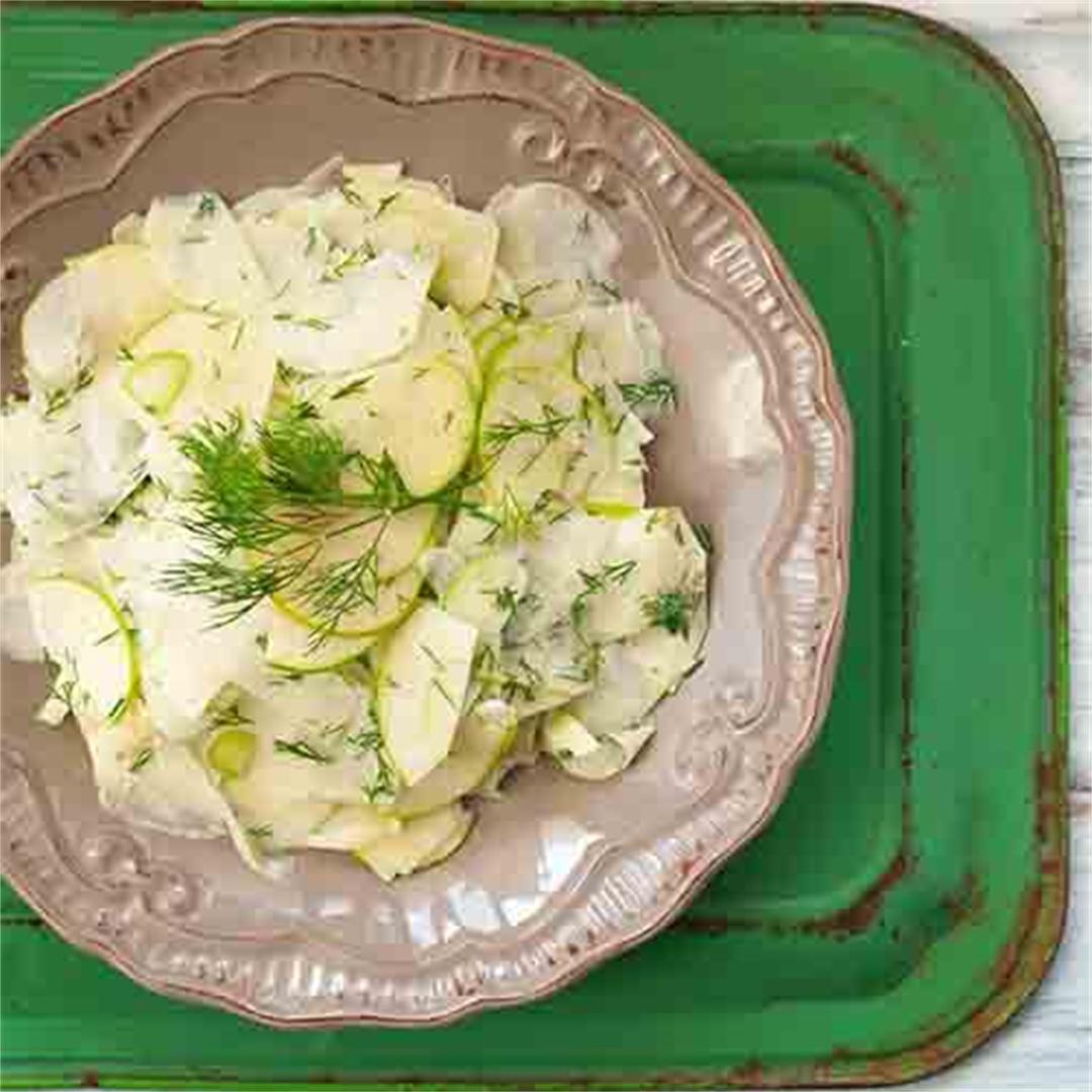 Kolrabhi and Apple Salad with yogurt fennel dressing