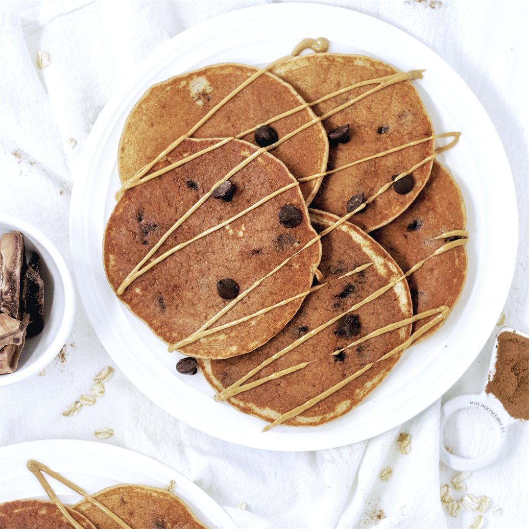 Healthy Oatmeal Chocolate Chip Protein Pancakes