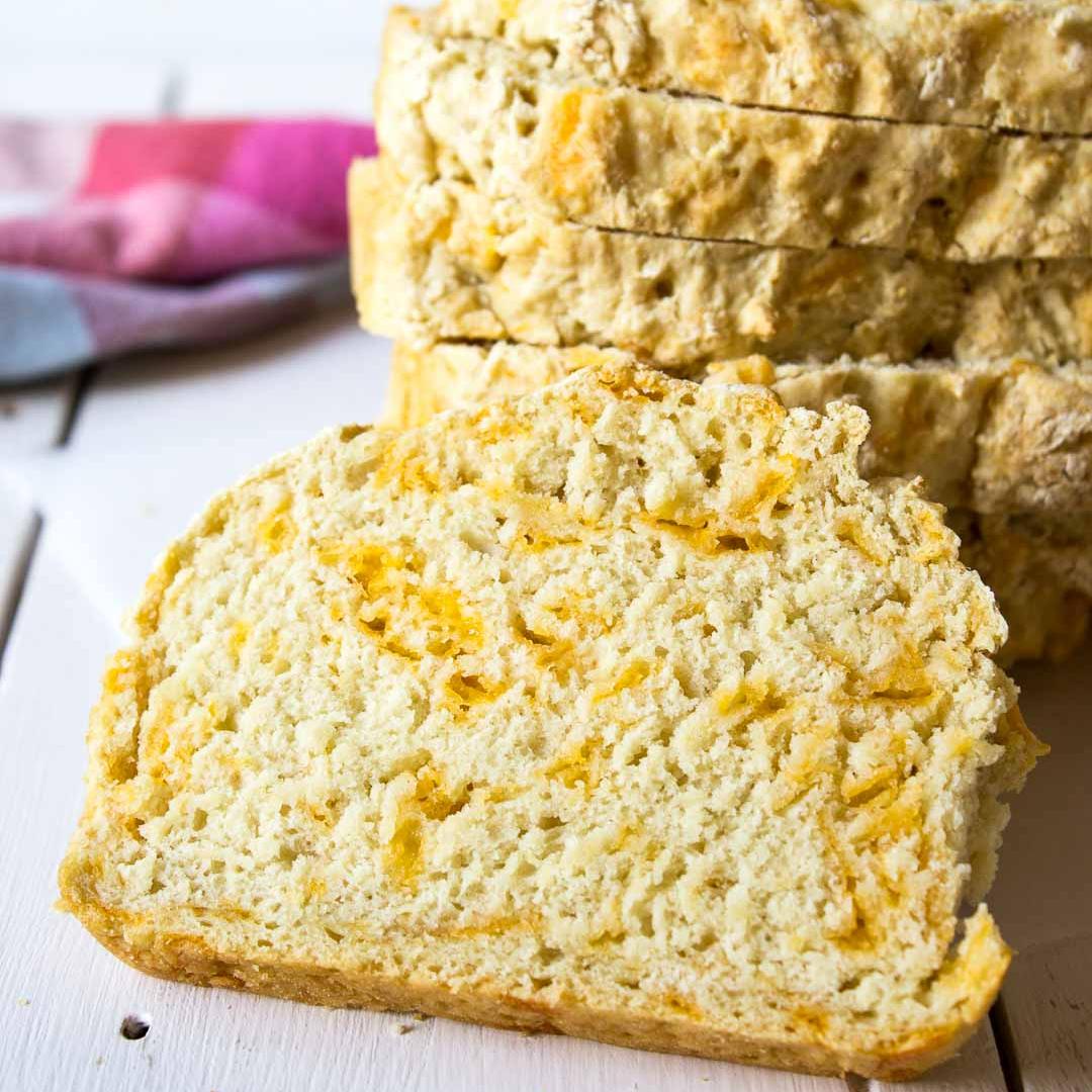 Beer Bread with Cheddar Cheese