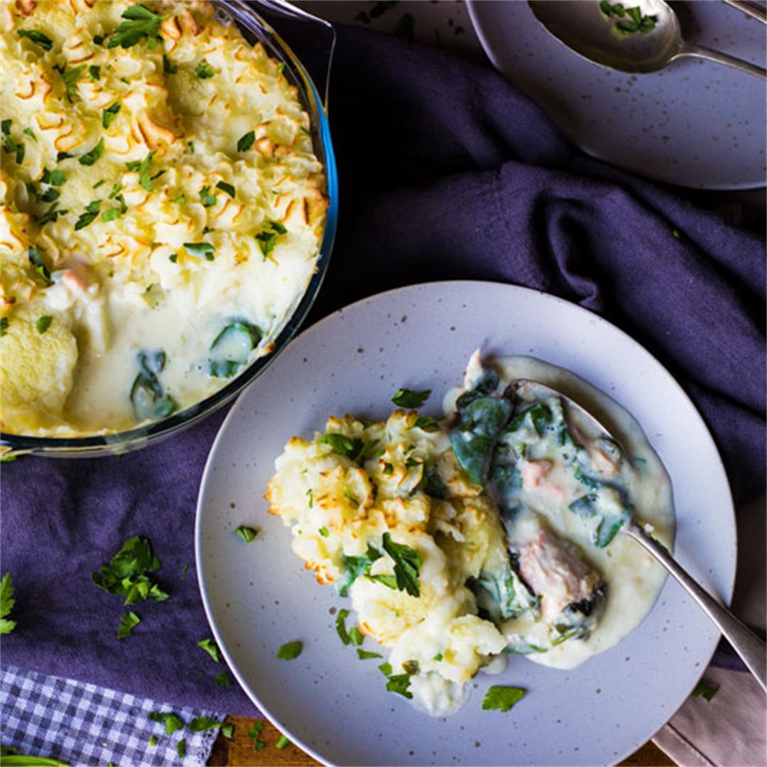 Fish pie and cheese sauce with mash topping