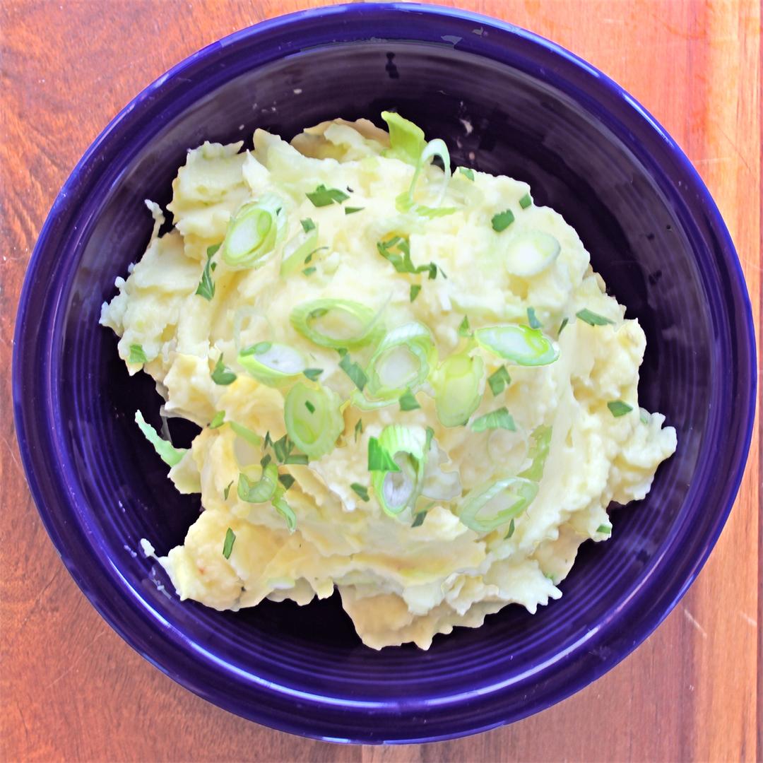 Irish Colcannon with Cabbage and Leeks