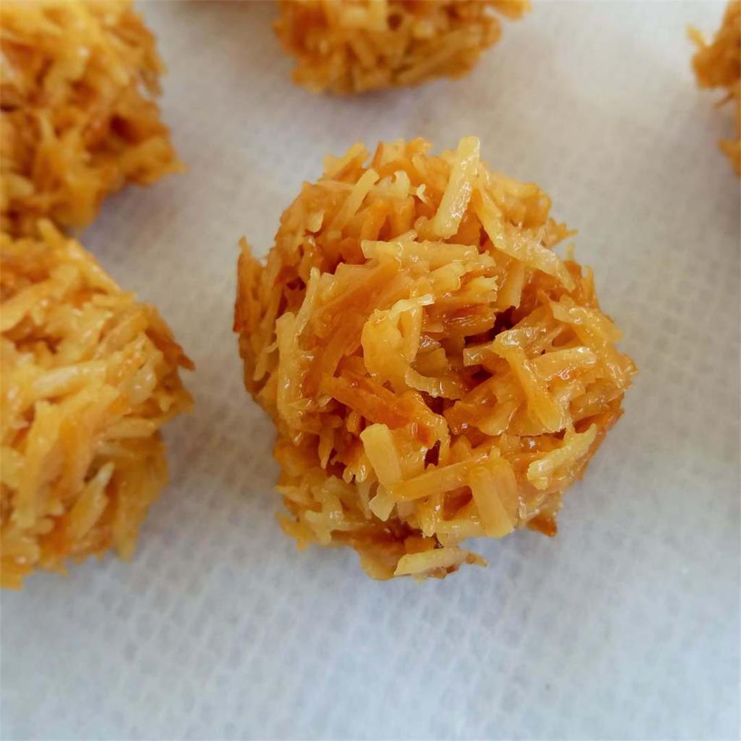 Coconut candy balls