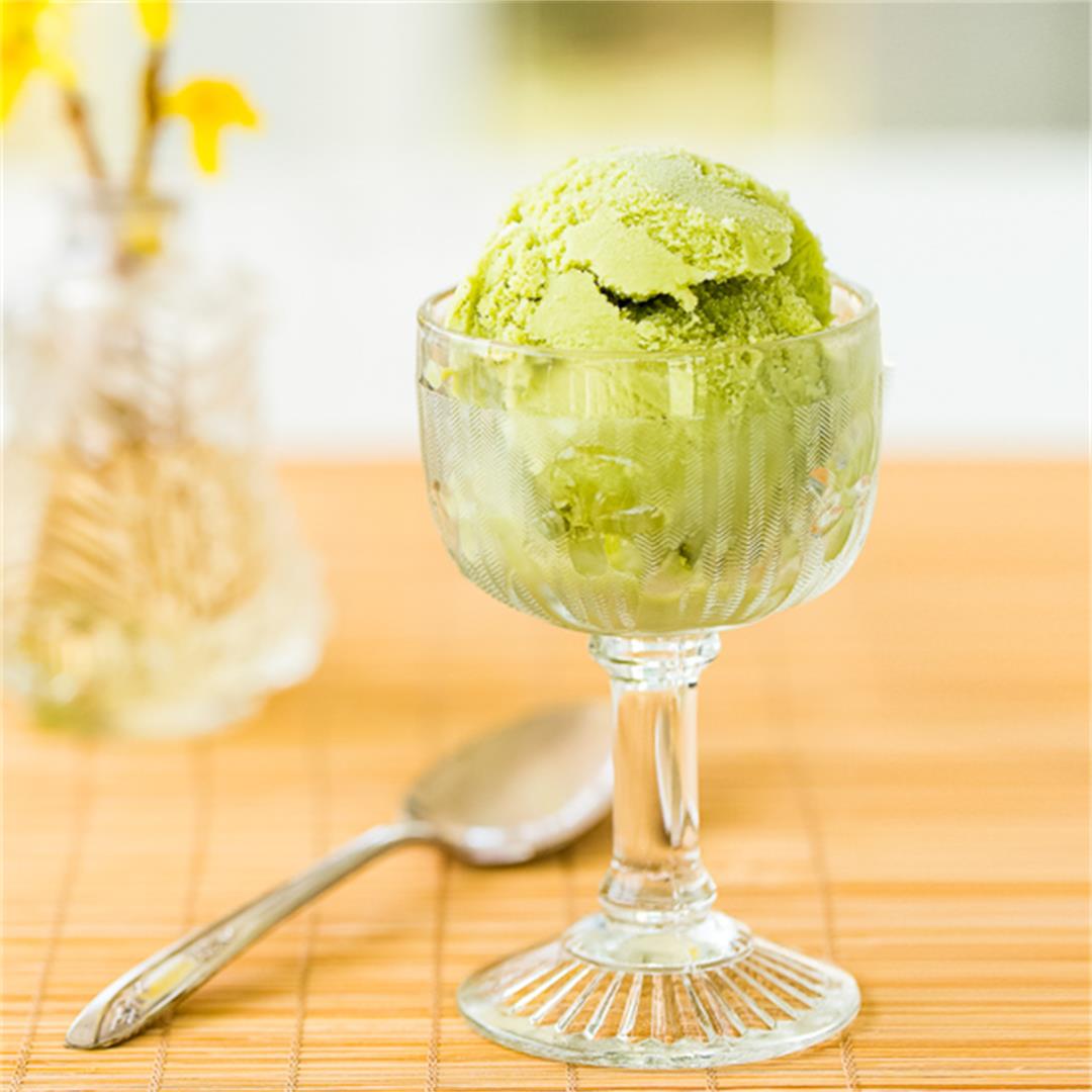 Matcha Green Tea Frozen Yogurt