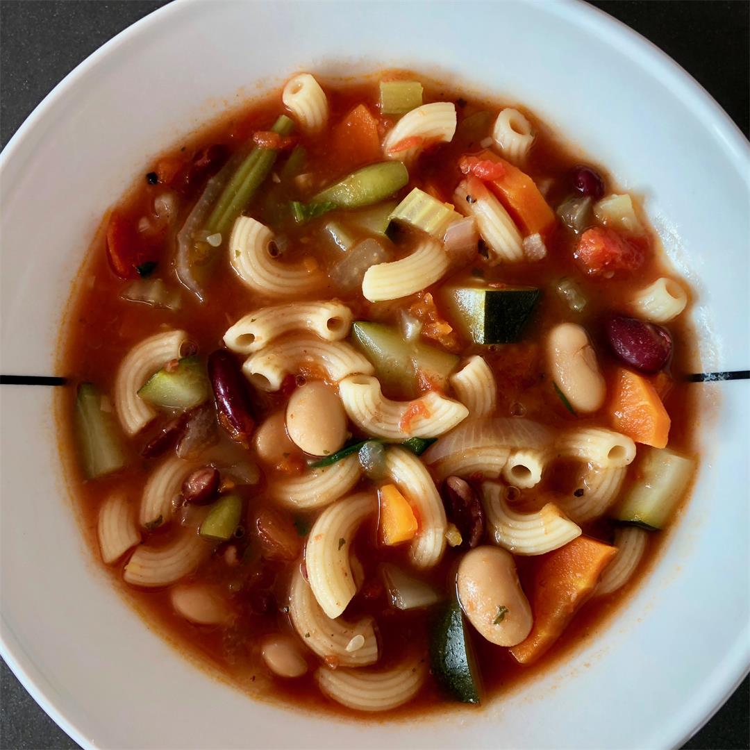 Minestrone meal soup