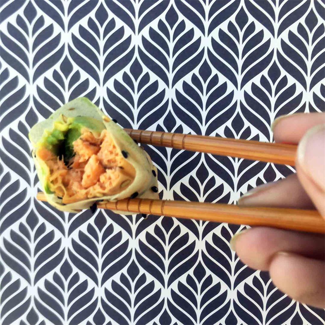 Low Carb Soy Wrapped Spicy Salmon Sushi Roll