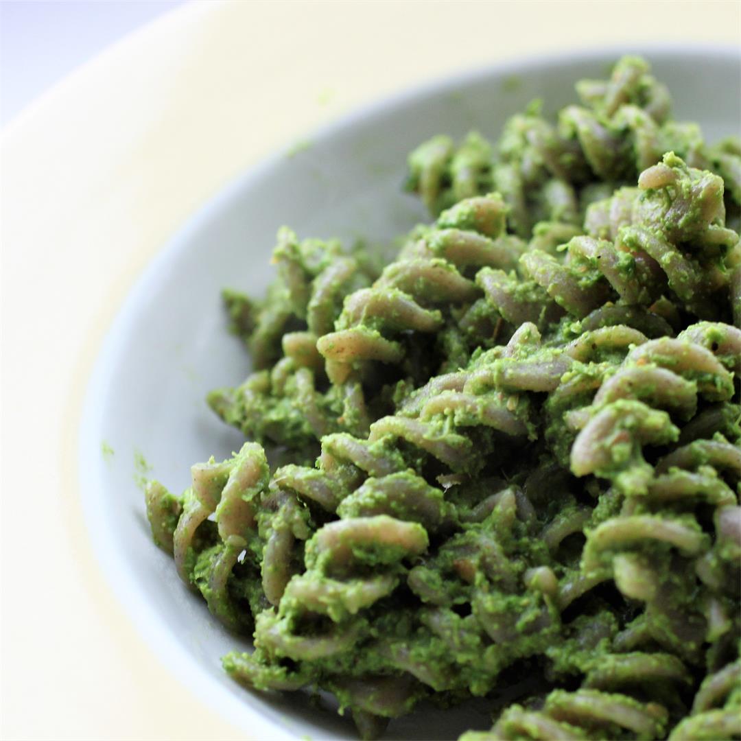 Kale and Pistachio Pesto (Vegan, GF, Reduced Oil)
