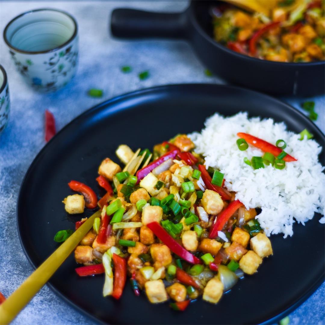 Tofu with sweet and sour sauce