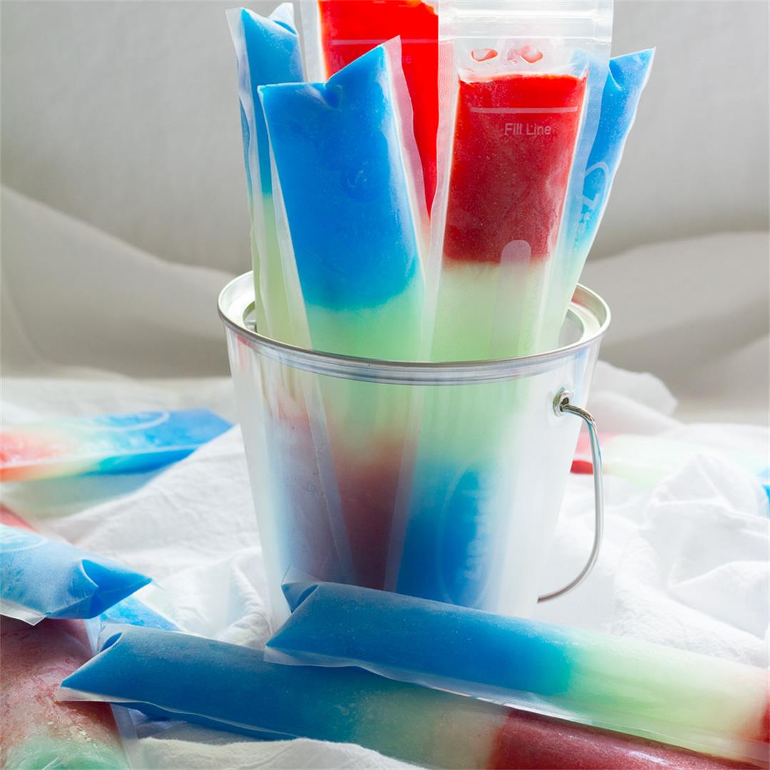 Kid Friendly Patriotic Red and Blue Freezer Pops