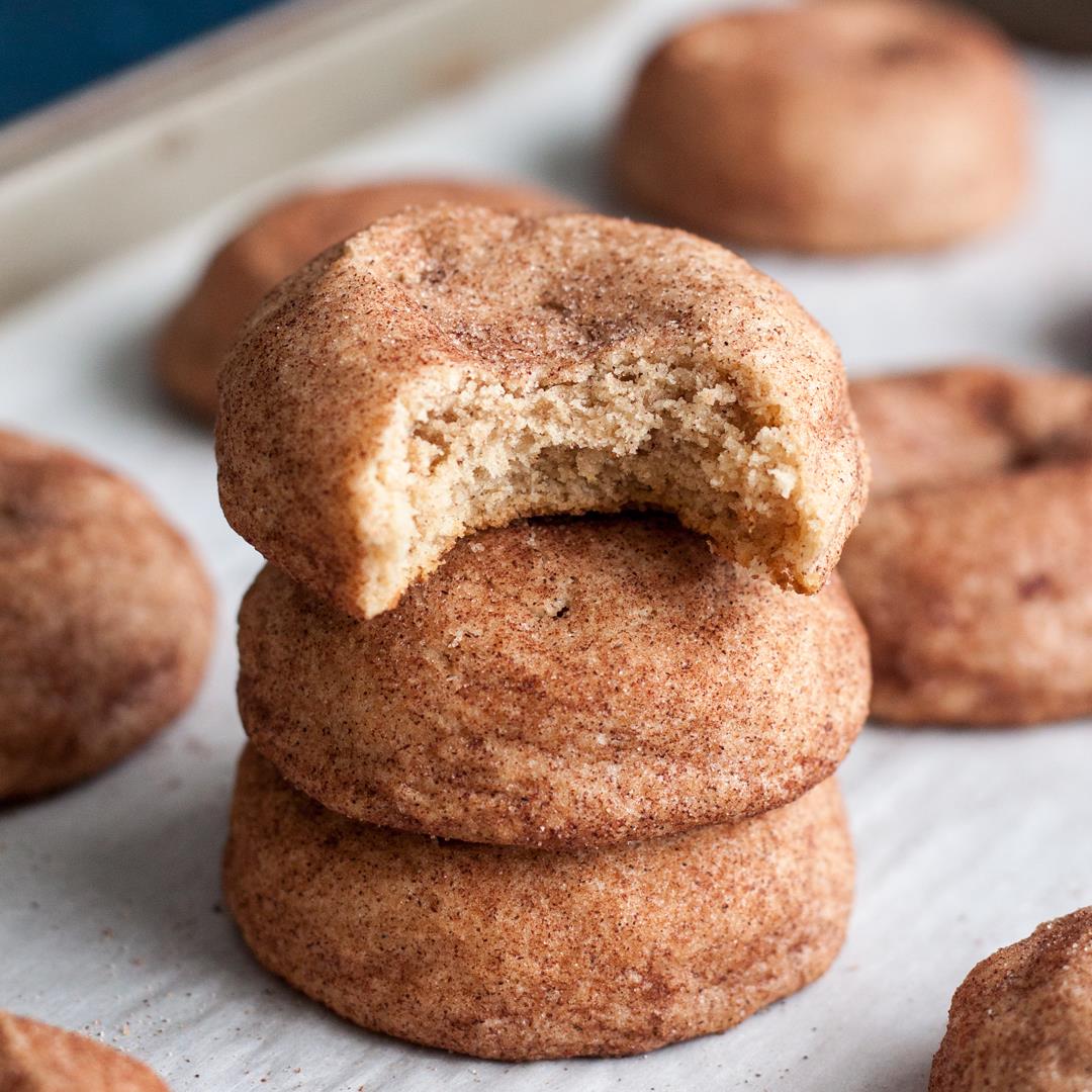 The best soft and thick Snickerdoodle Cookies