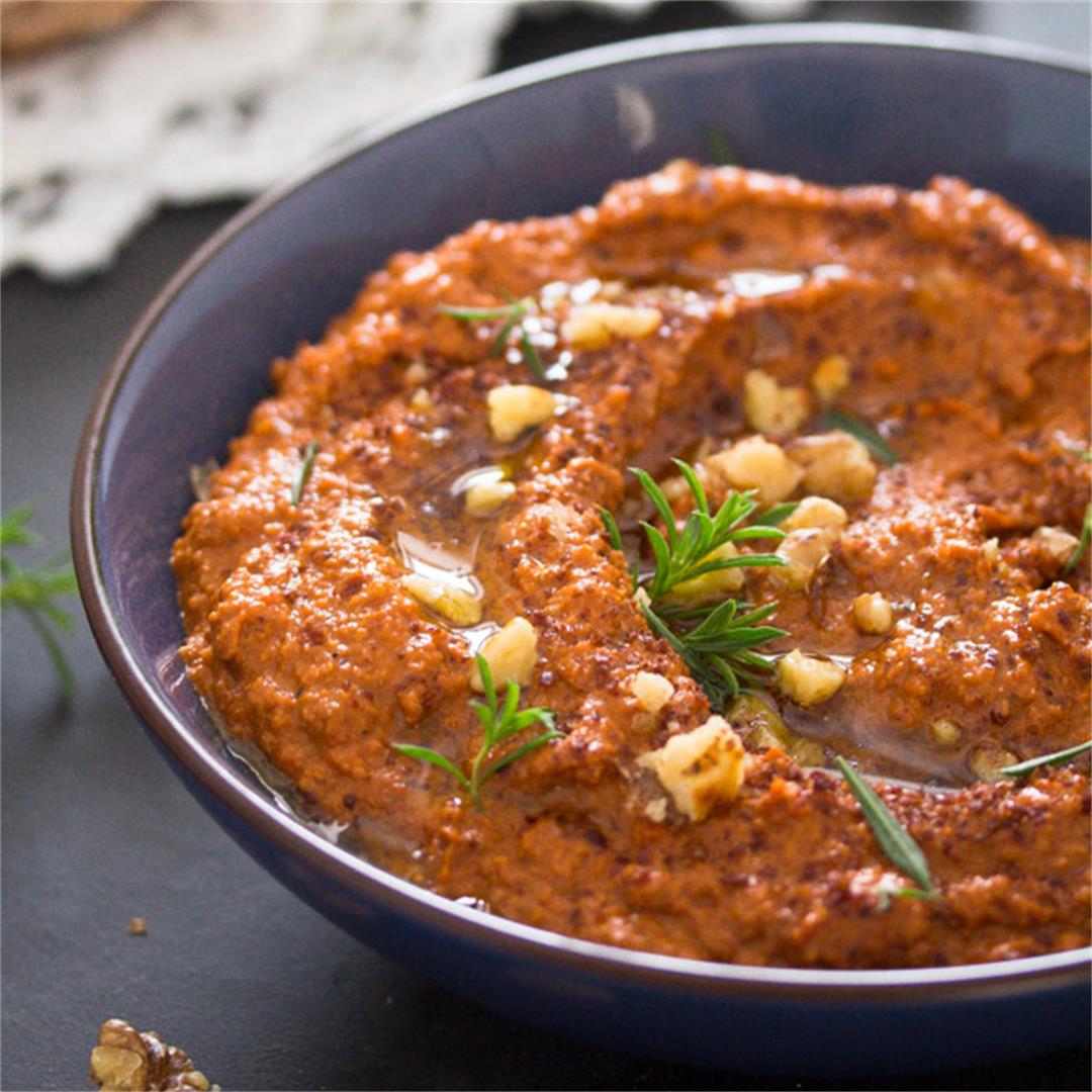 Muhammara Dip with Roasted Peppers and Walnuts – Syrian Food