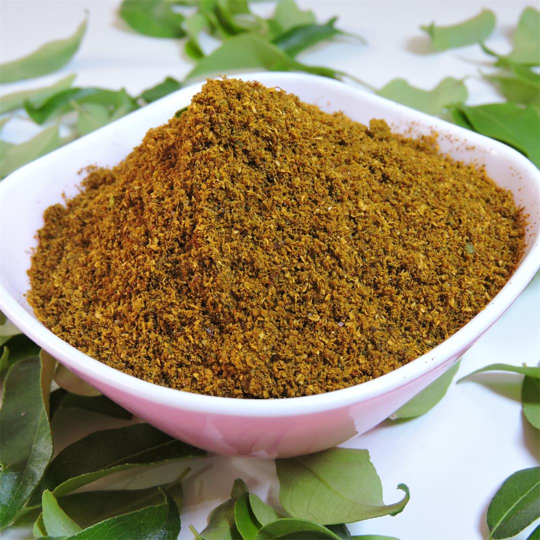 Spiced curry leaves powder recipe