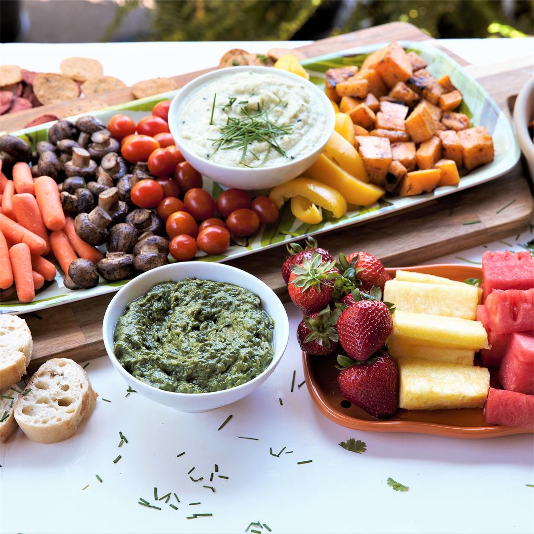 Fruit and Vegetable Appetizer Board