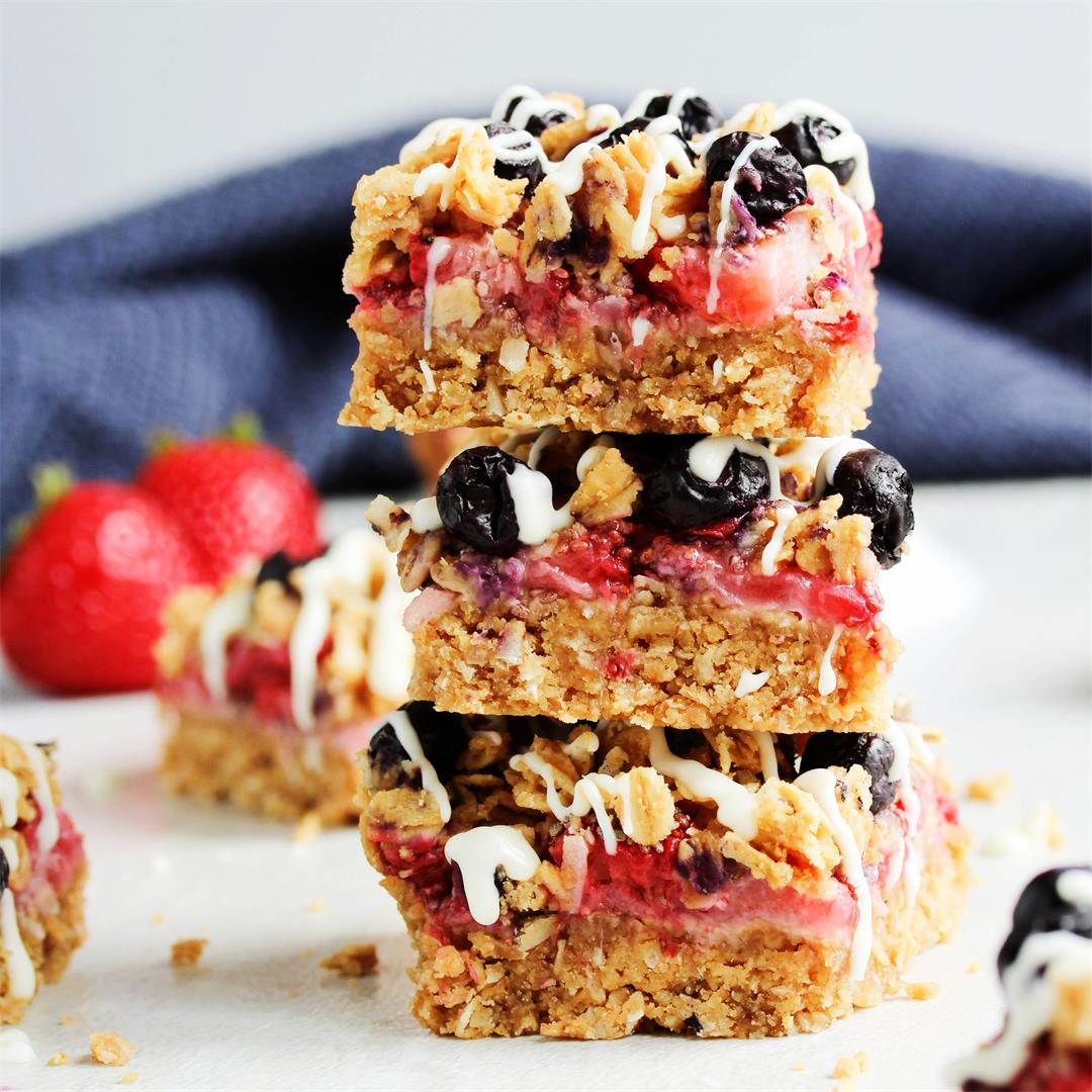 Red White and Bluberry Crumb Bars