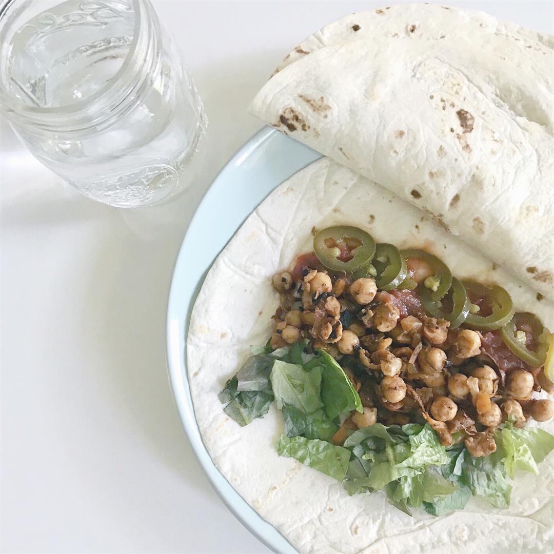 10 Minute Chickpea Tacos