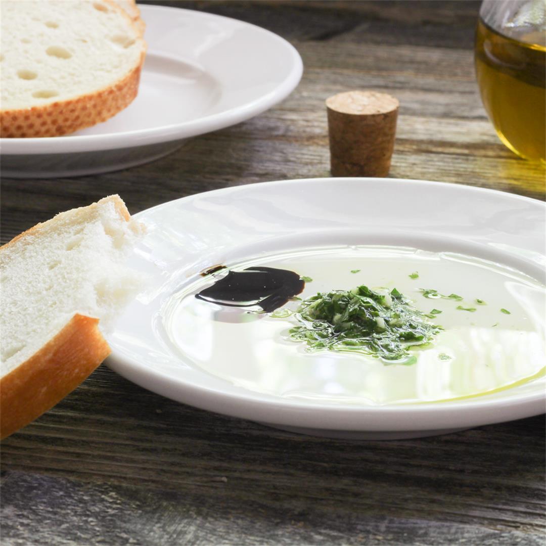 Italian Olive Oil Bread Dip using fresh herbs