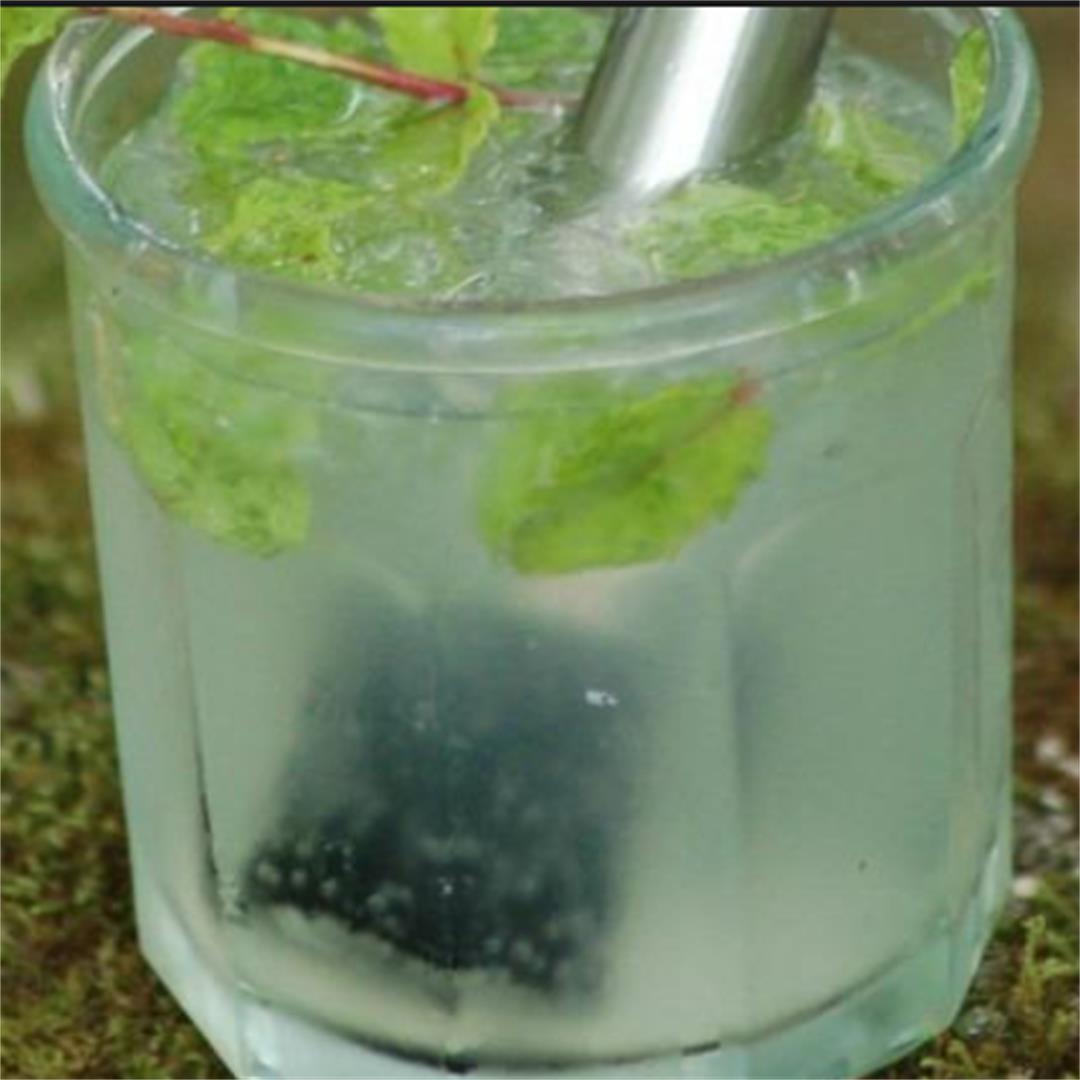 Freshly crushed mint, lime juice, rum and ice equal yum.
