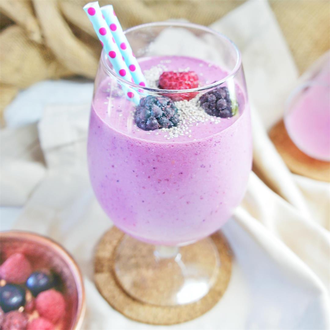 Mixed Berry Oat Smoothie