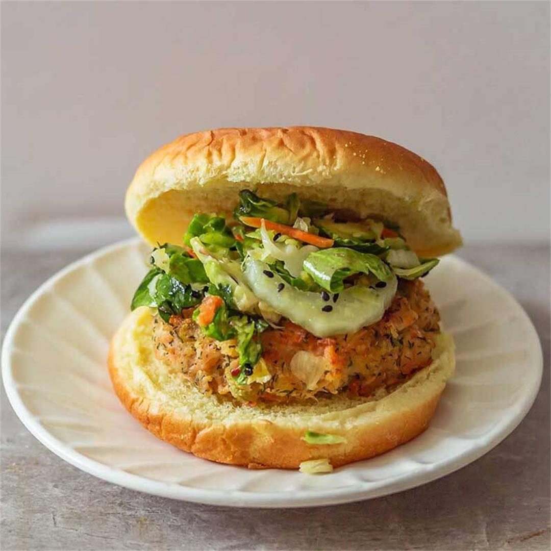 Mexican Salmon Burger With Slaw