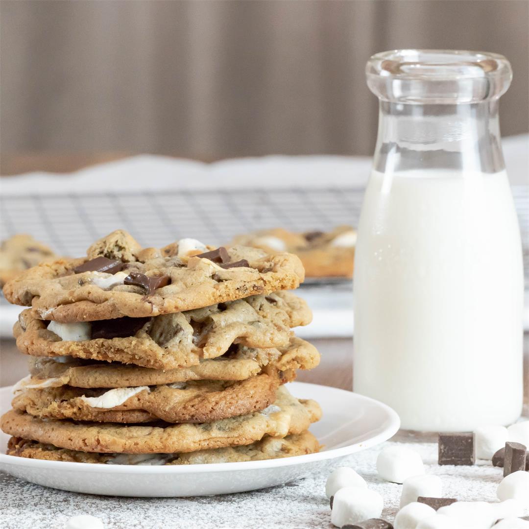 These cookies are ooey, gooey, and delicious.