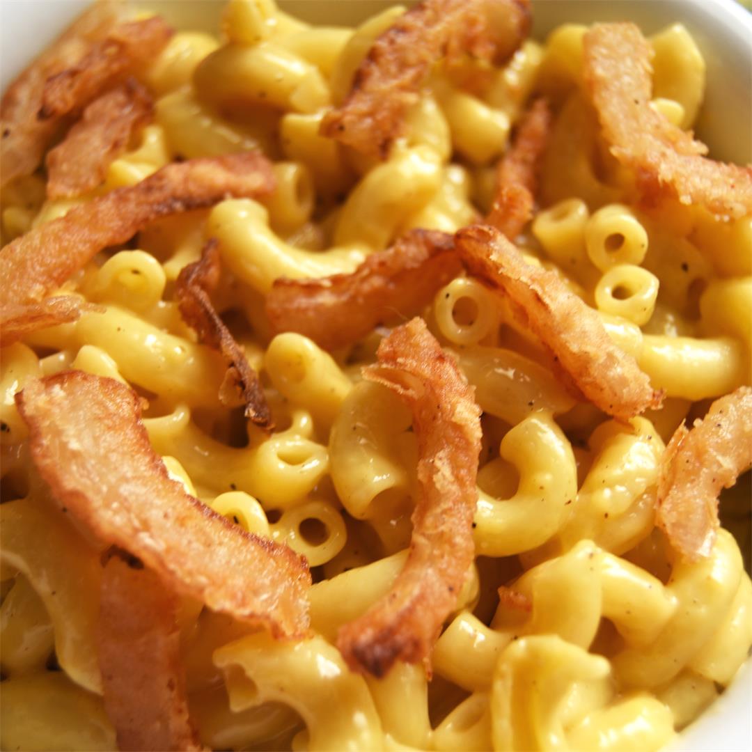 Macaroni and Cheese with Onion Strings