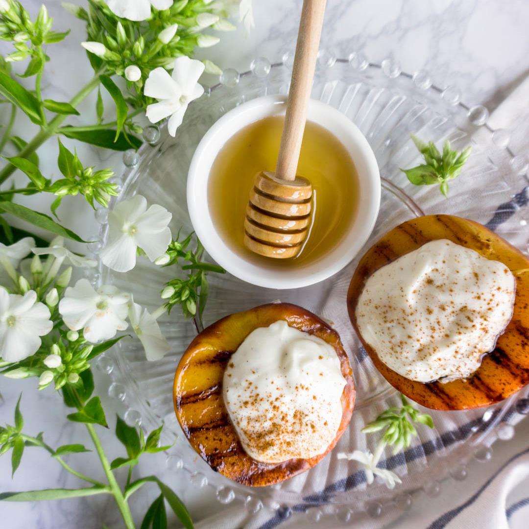 Grilled peaches with vanilla bean and honey whipped ricotta