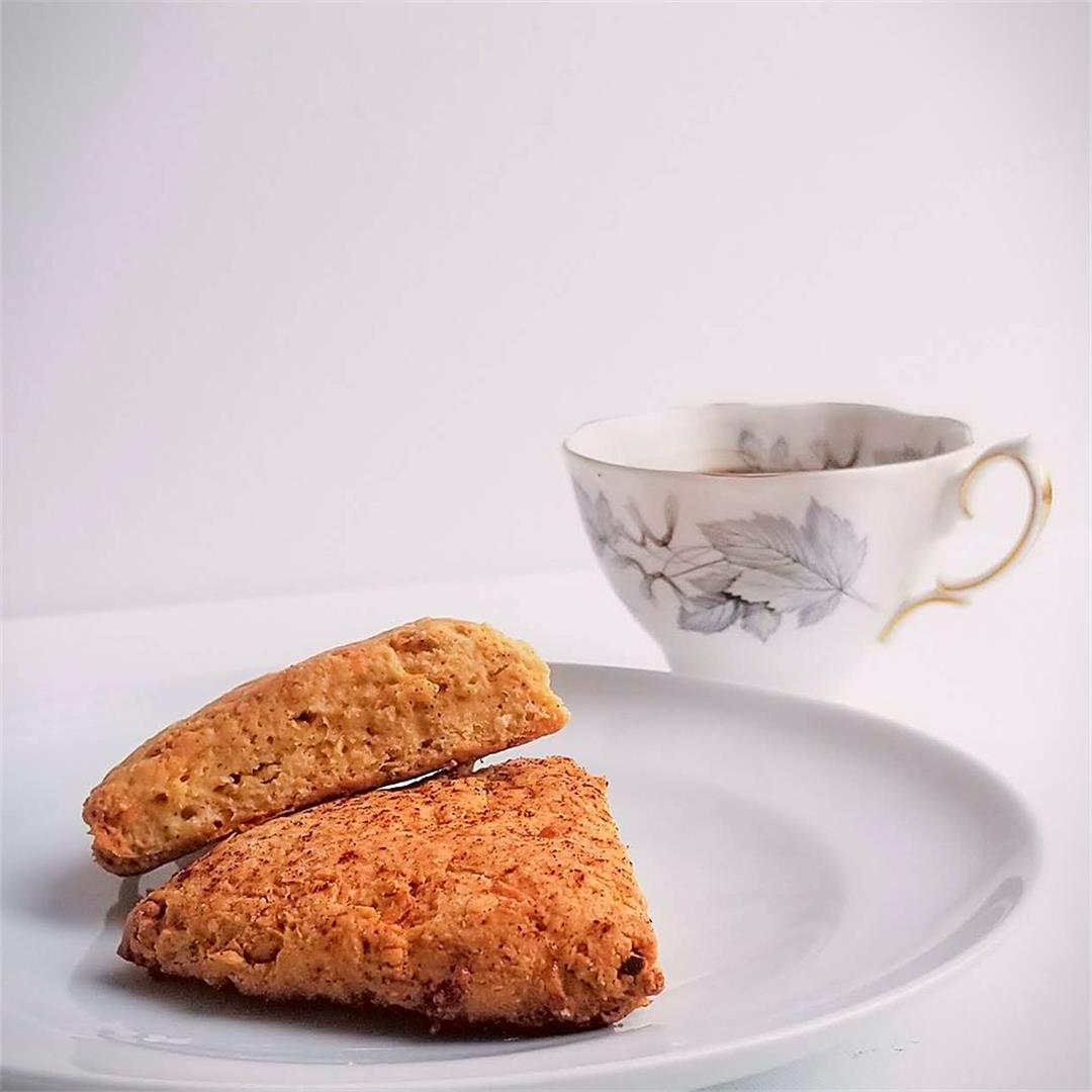 A traditional scone with a savory, spicy twist!