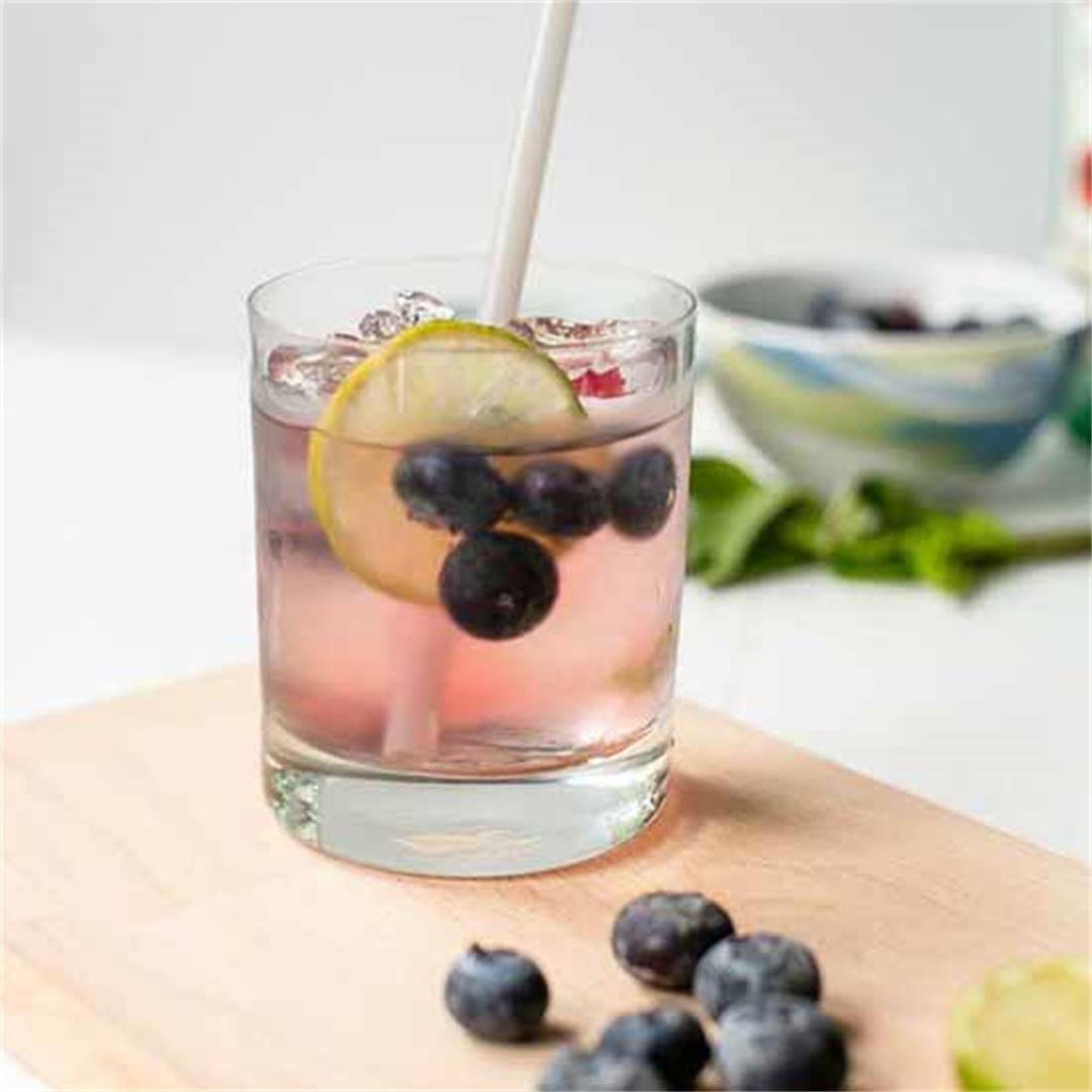 Blueberry mojito cocktail