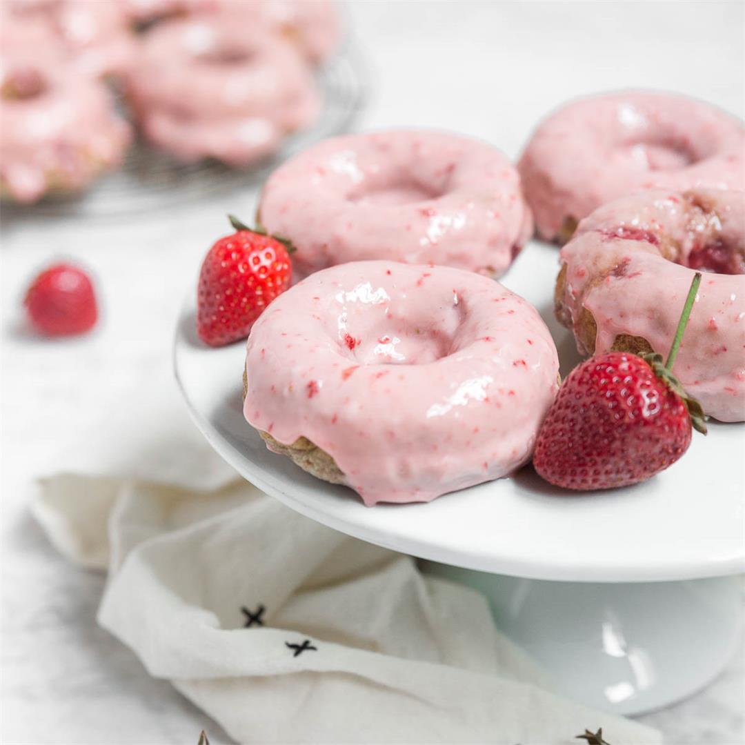 Gluten-Free Vegan Baked Strawberry Donuts