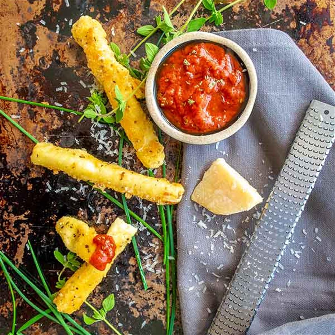 Gluten-Free Italian Mozzarella Cheese Sticks
