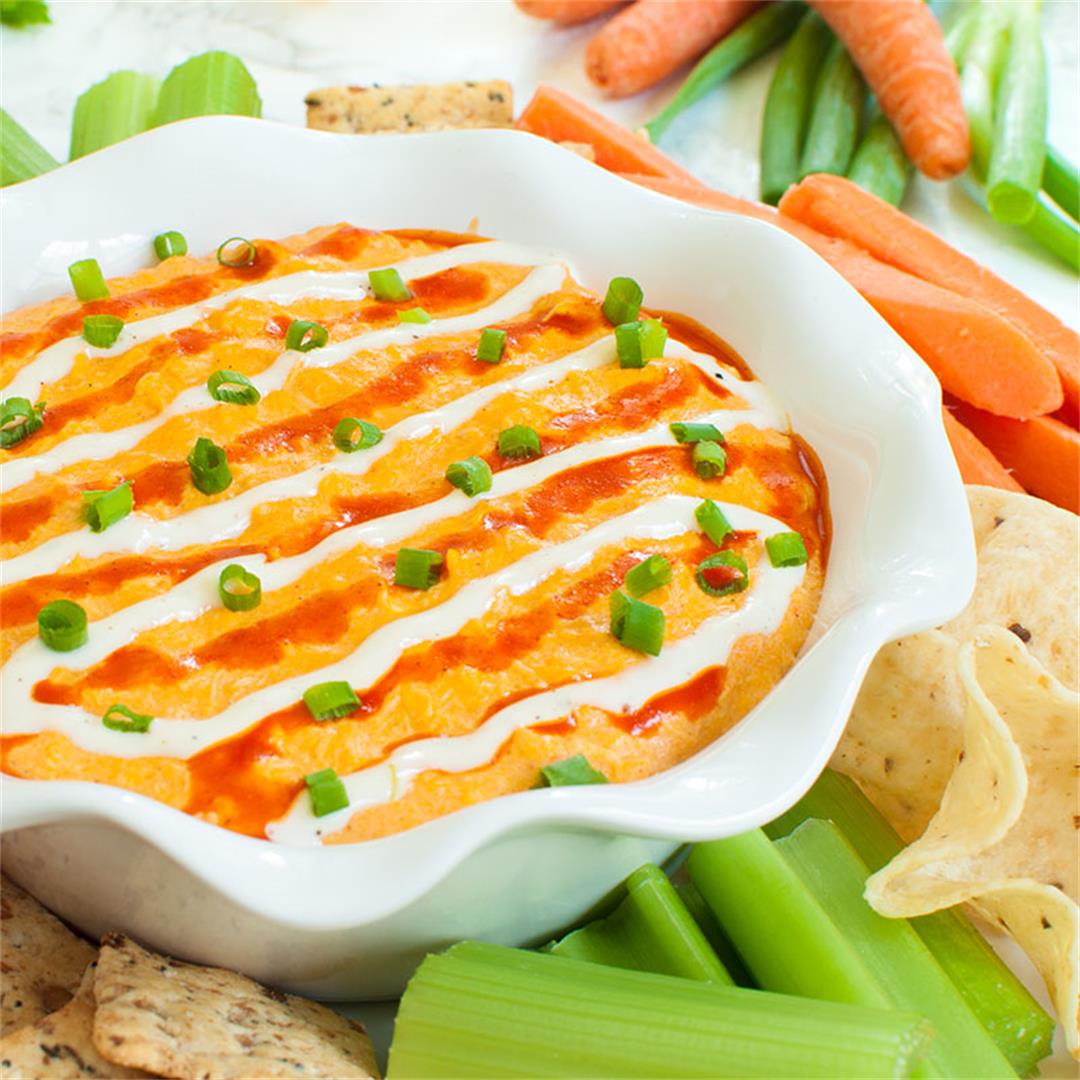 Slow Cooker Buffalo Chicken Dip with Real Chicken
