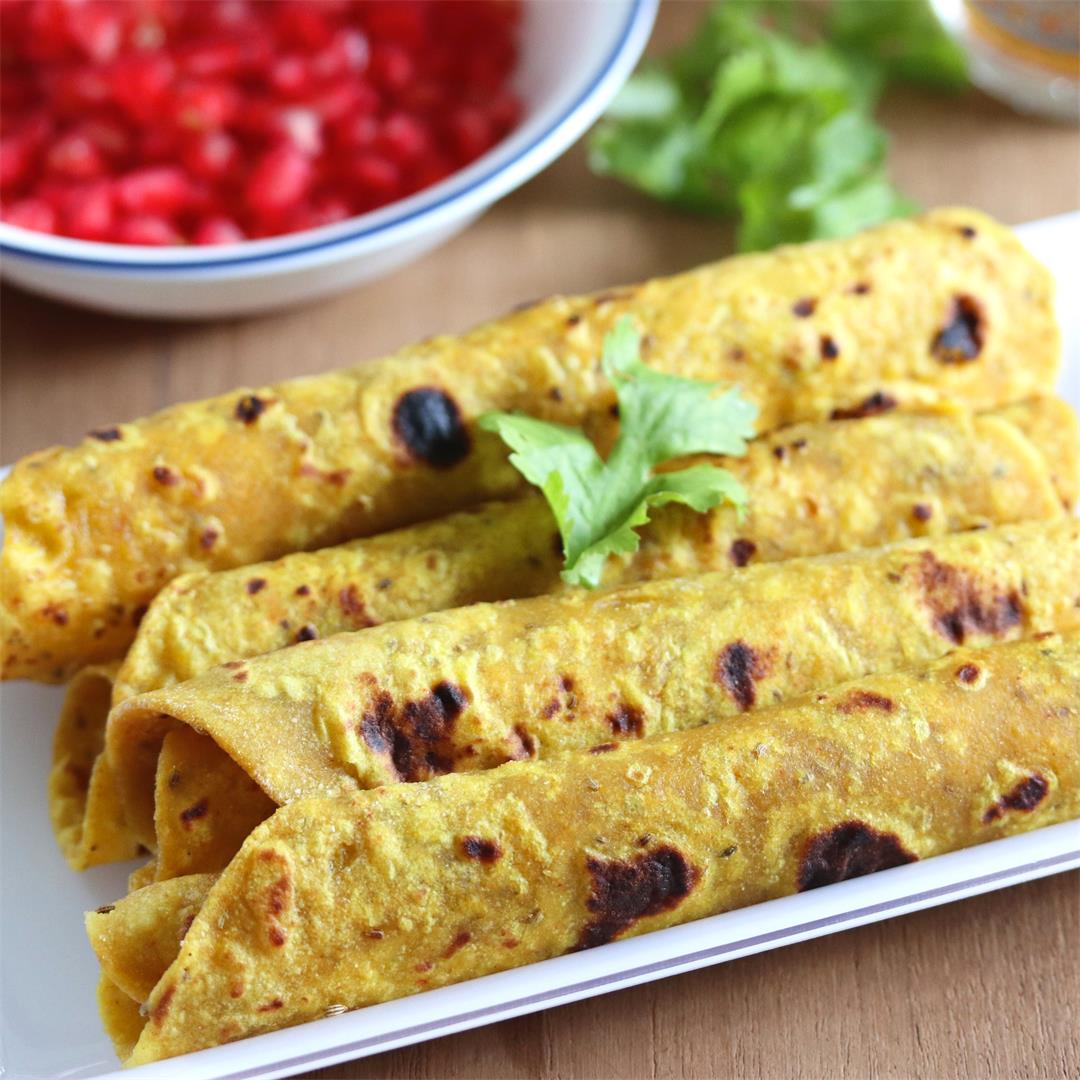 Ajwain Mixed Dal Parathas - A Healthy Veg Breakfast Option