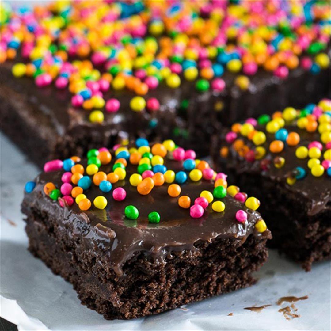 Brownies with Brigadeiro Frosting