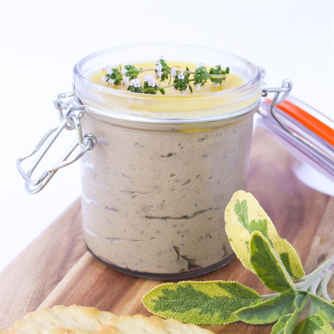 Chicken liver pate with brandy, sage and thyme
