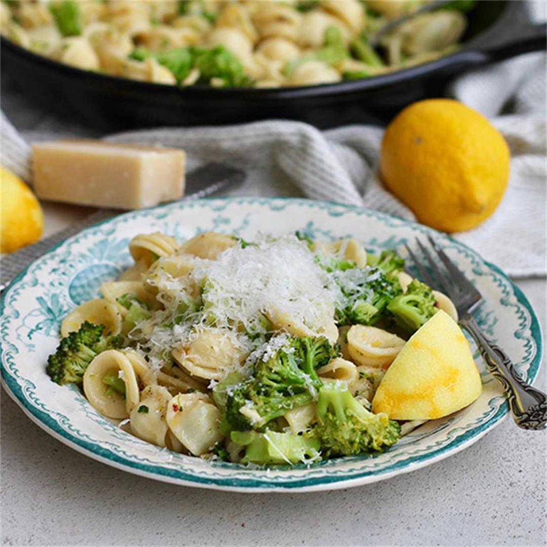 Orecchiette with Broccoli and Lemon