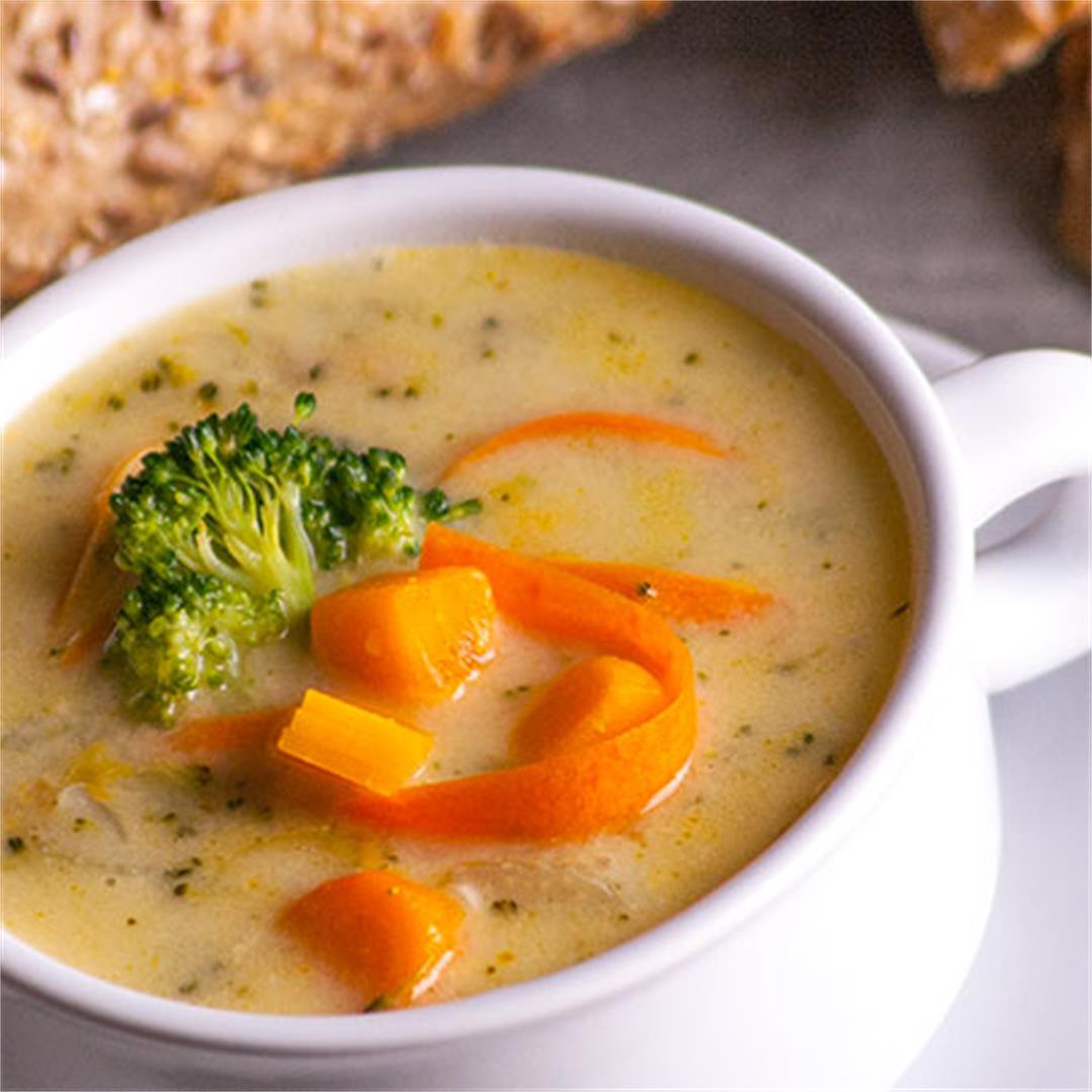 Vegetable Broccoli and Cheese Soup