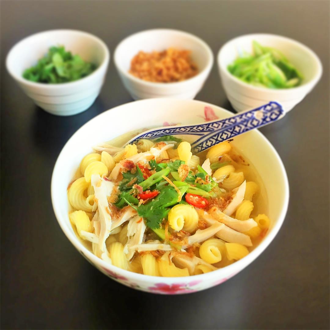 Vietnamese Chicken Pasta Soup - Sup Nui Ga