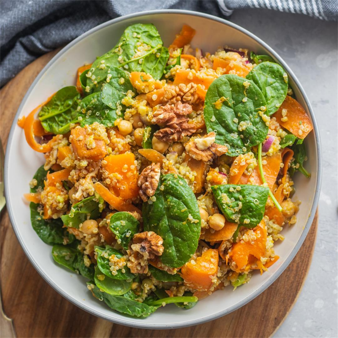 Chickpea quinoa salad with pumpkin