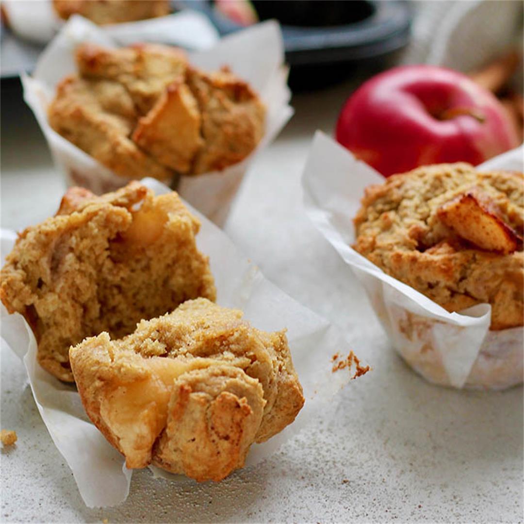 Whole Wheat Muffins with Cinnamon Roasted Apples