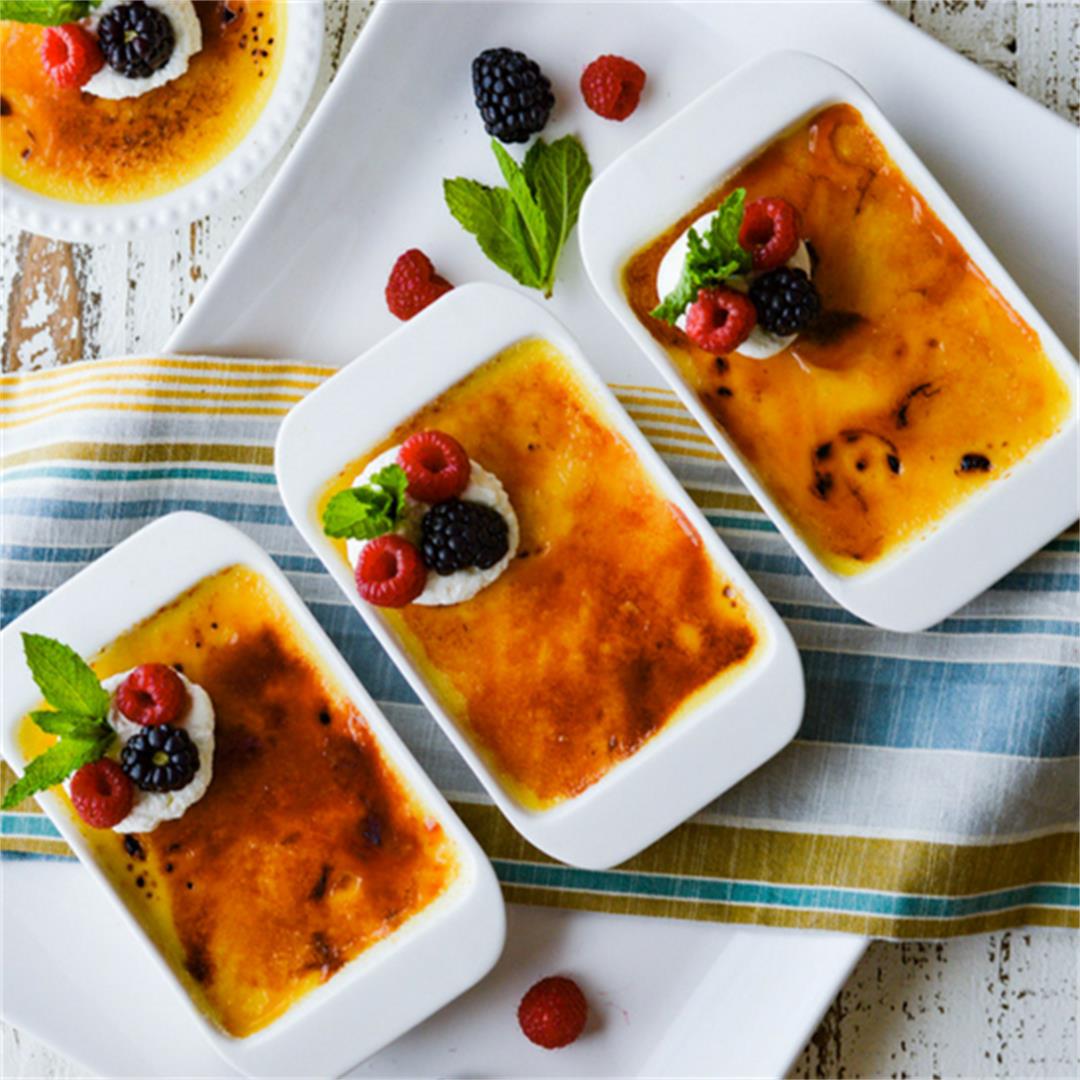 Classic Creamy Creme Brulee with Fresh Fruit