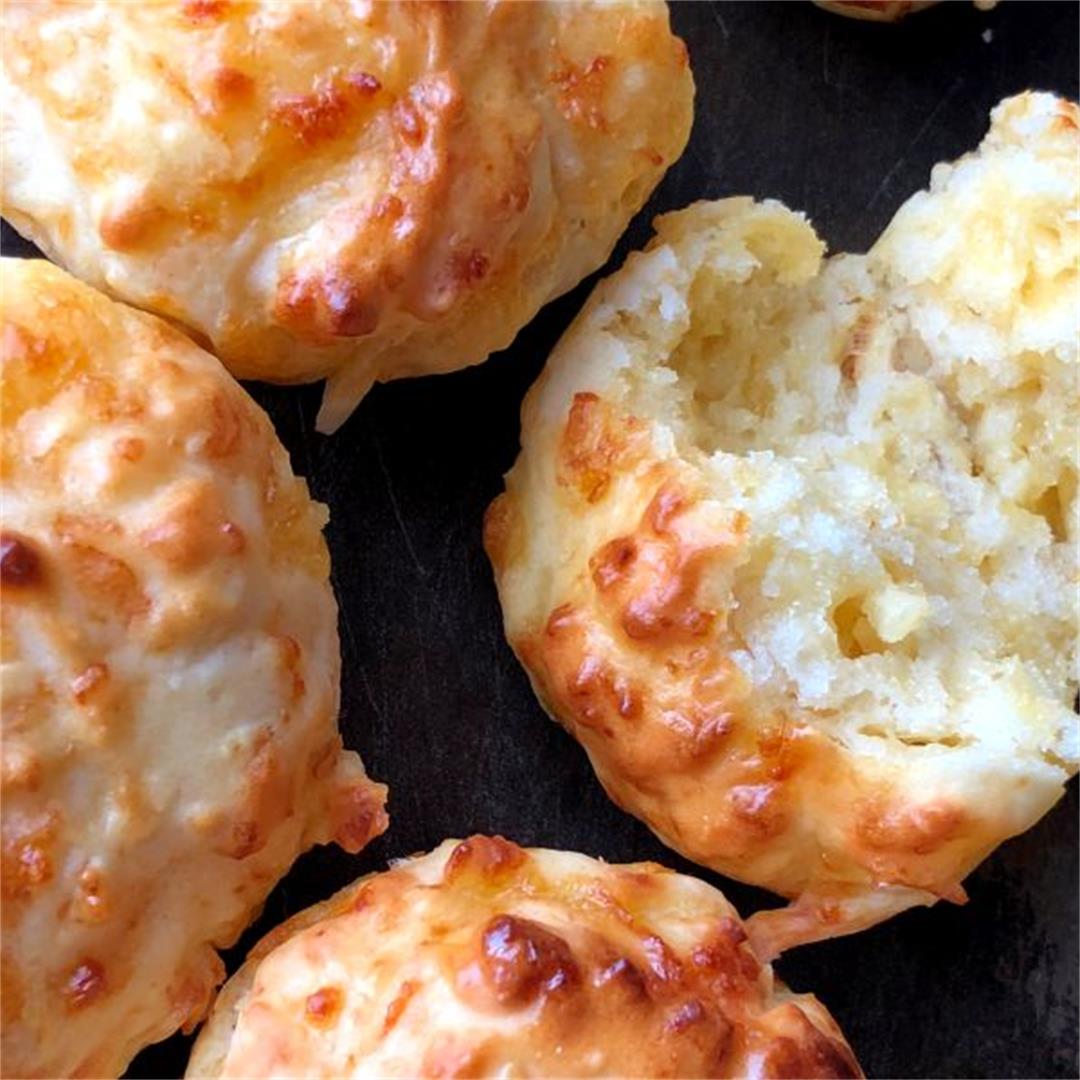 3 ingredient cheese muffins