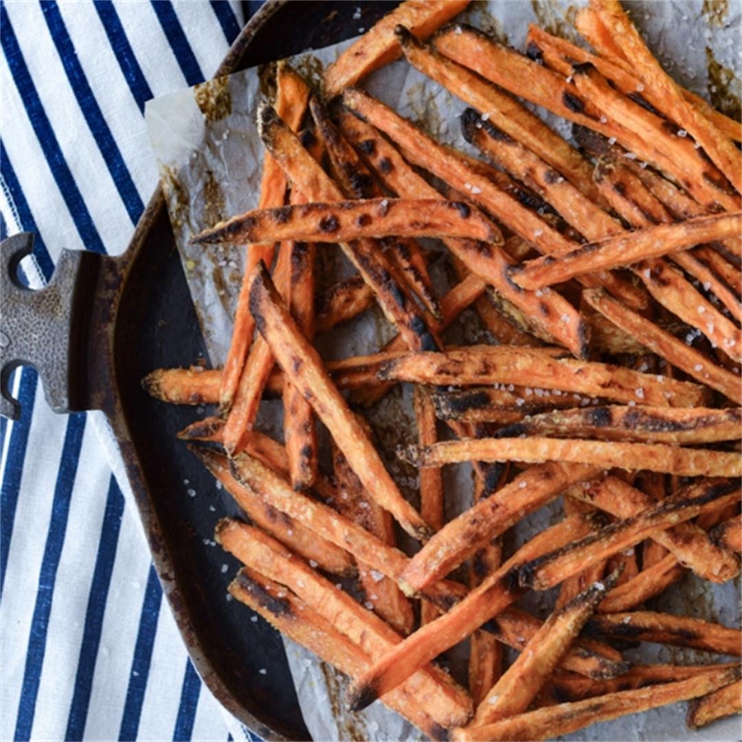 Crispy Baked Sweet Potato Fries with Dipping Sauces