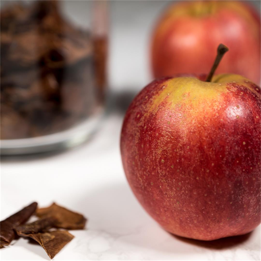 Crunchy Apple Peel Chips – A Healthy Snack