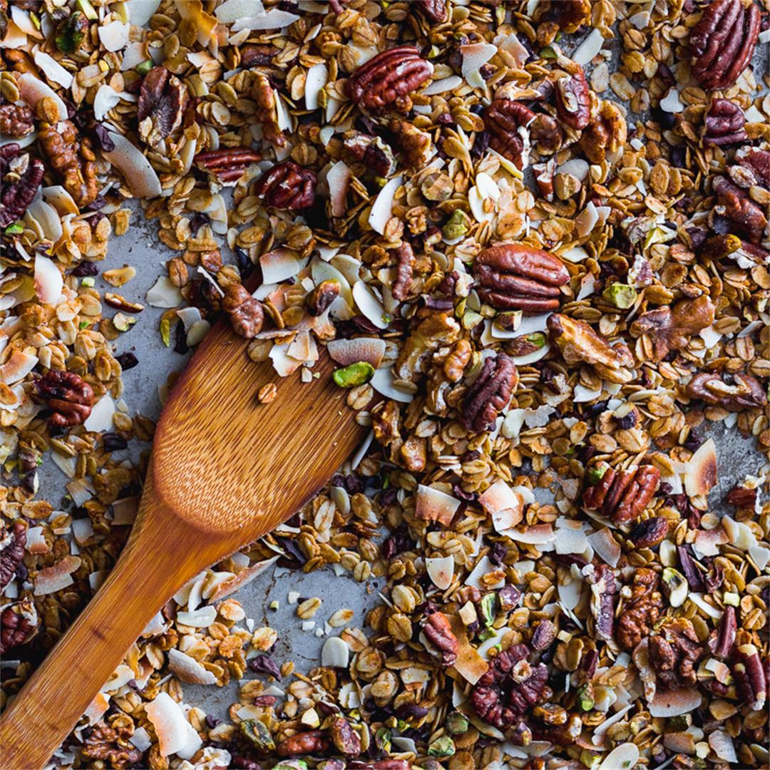Granola with nuts, cocoa nibs, coconut & maple syrup