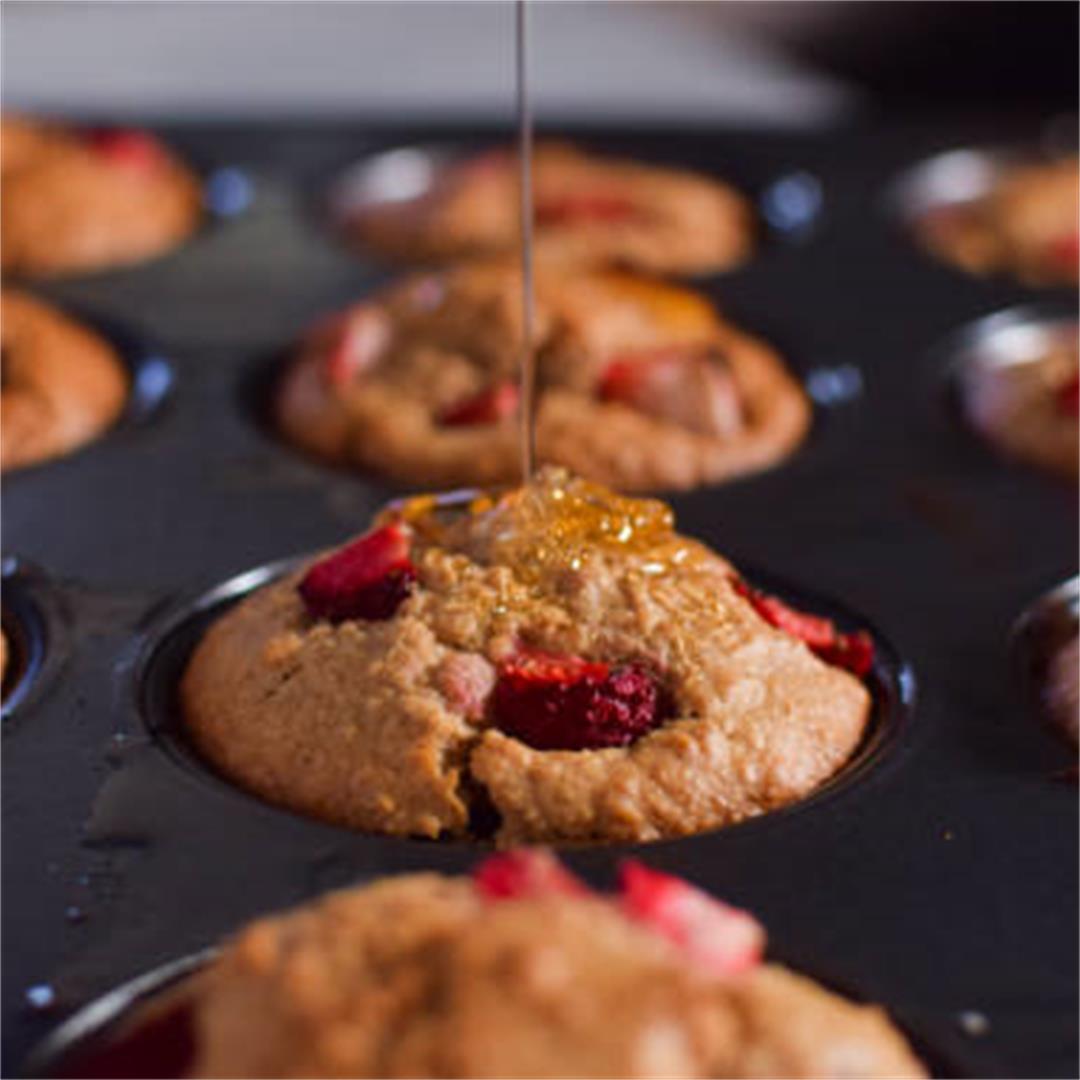 Healthy Banana and Strawberry Muffins