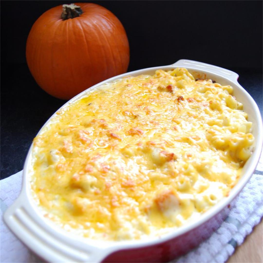The creamiest, cheesiest mac and cheese with roasted pumpkin!