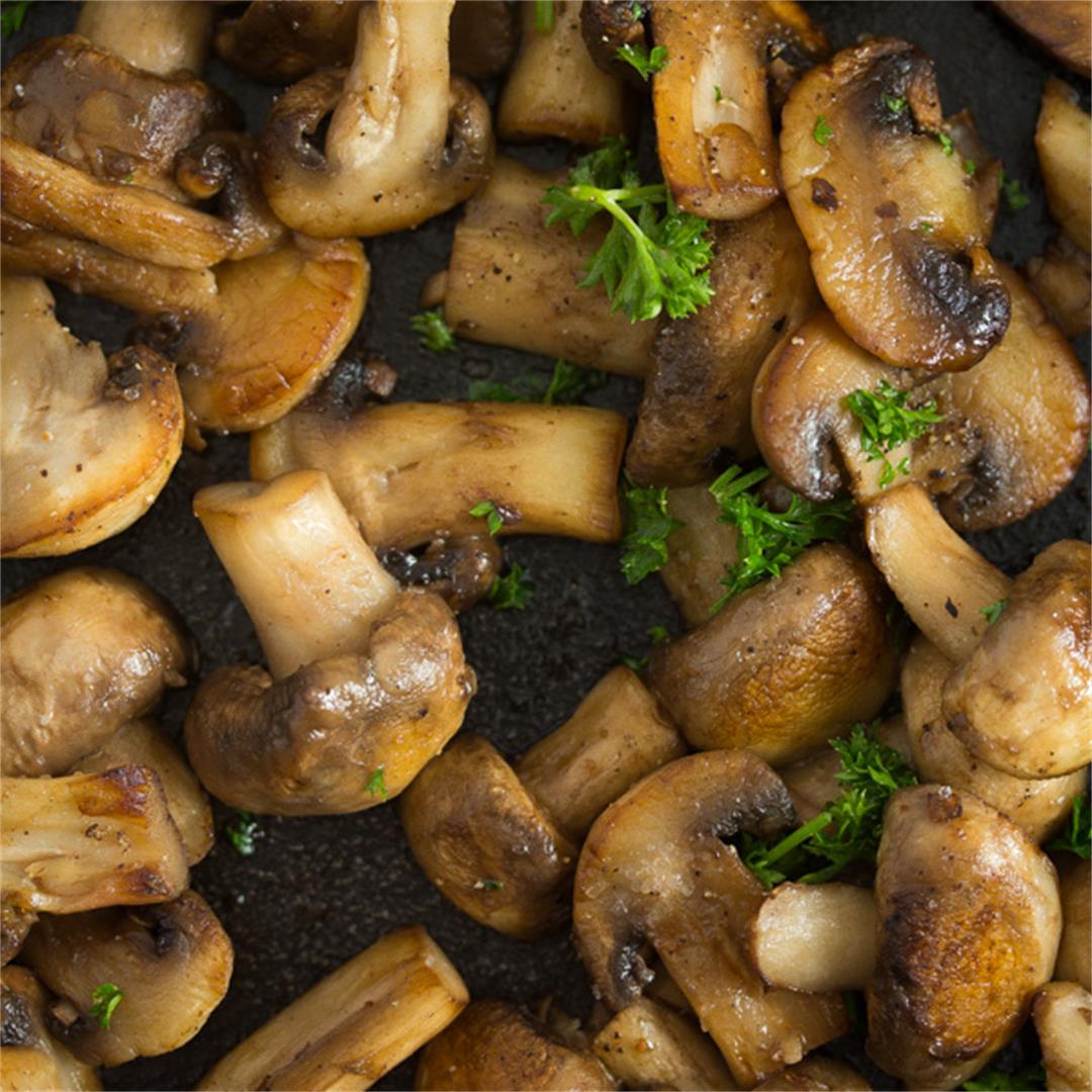Best Sauteed Mushrooms for Steak – with Garlic and Parsley