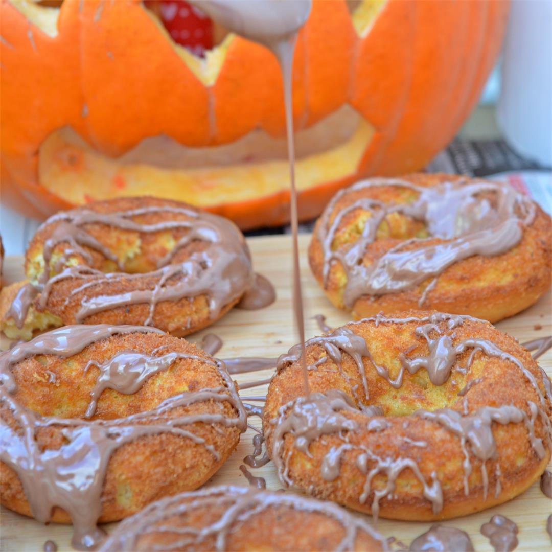 Baked Pumpkin Doughnuts with Chocolate Drizzle